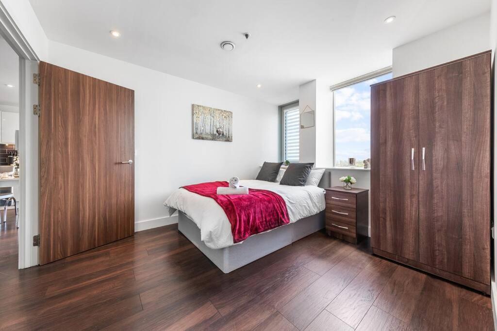 Beautiful Living Sleep 7 In London Bp34 Apartment ภายนอก รูปภาพ